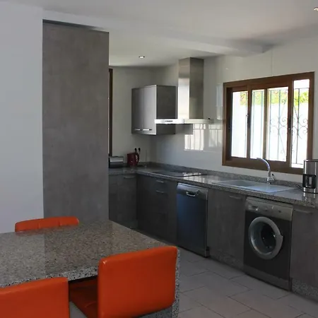 Bart Estepona
