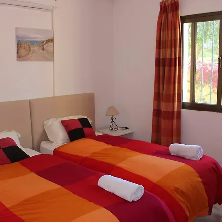 Bart Villa *